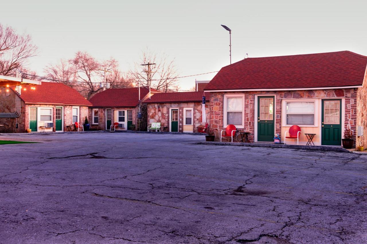 Rockwood Motor Court Springfield Exterior foto
